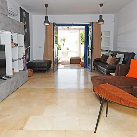 بيت للعطل Casa Laura